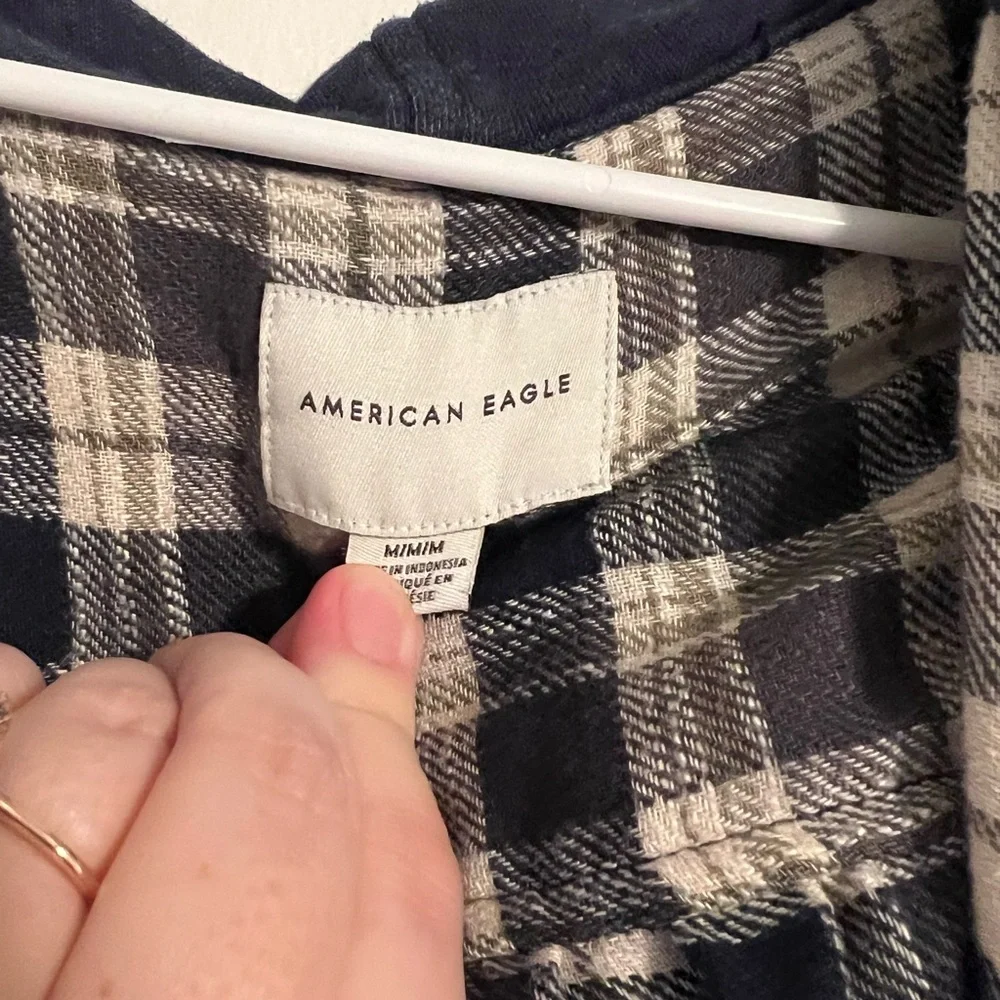 Hooded Flannel - Picture 3 of 3